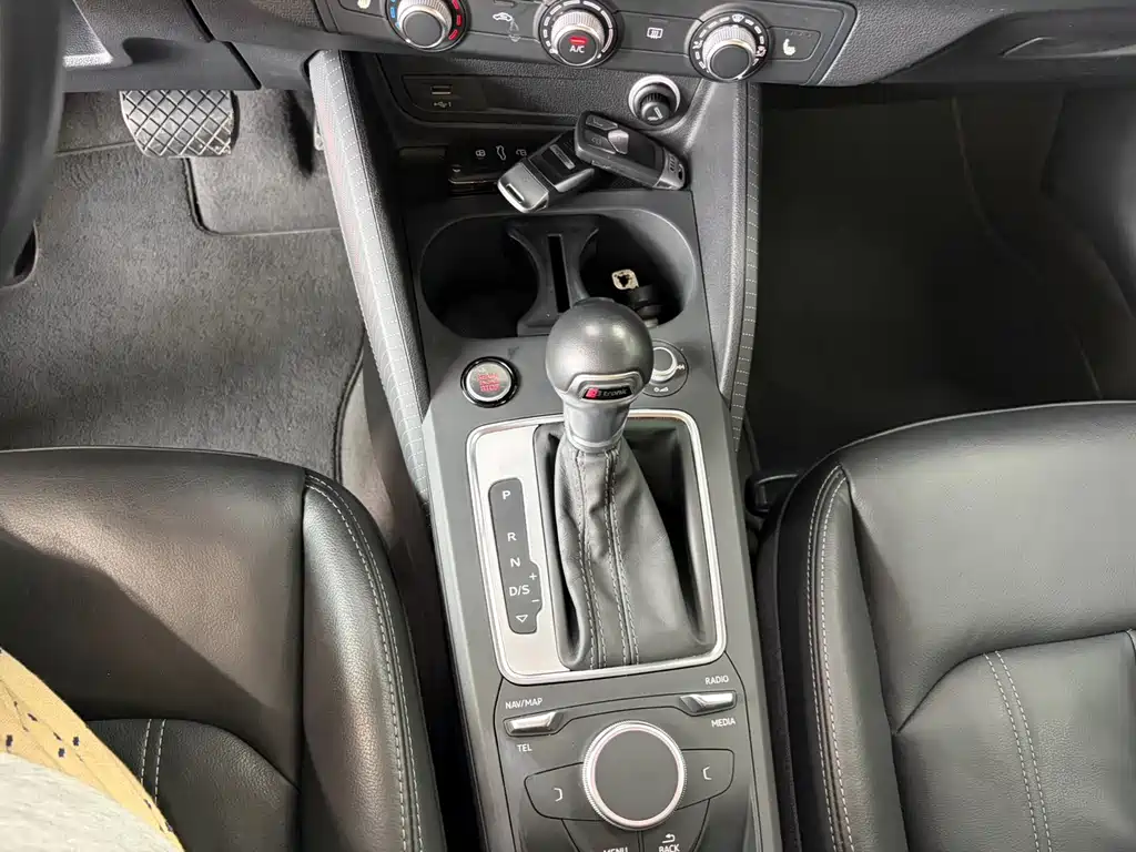 Audi Q2L 2022 35 TFSI aggressive and dynamic model купить на сайте DeffCars