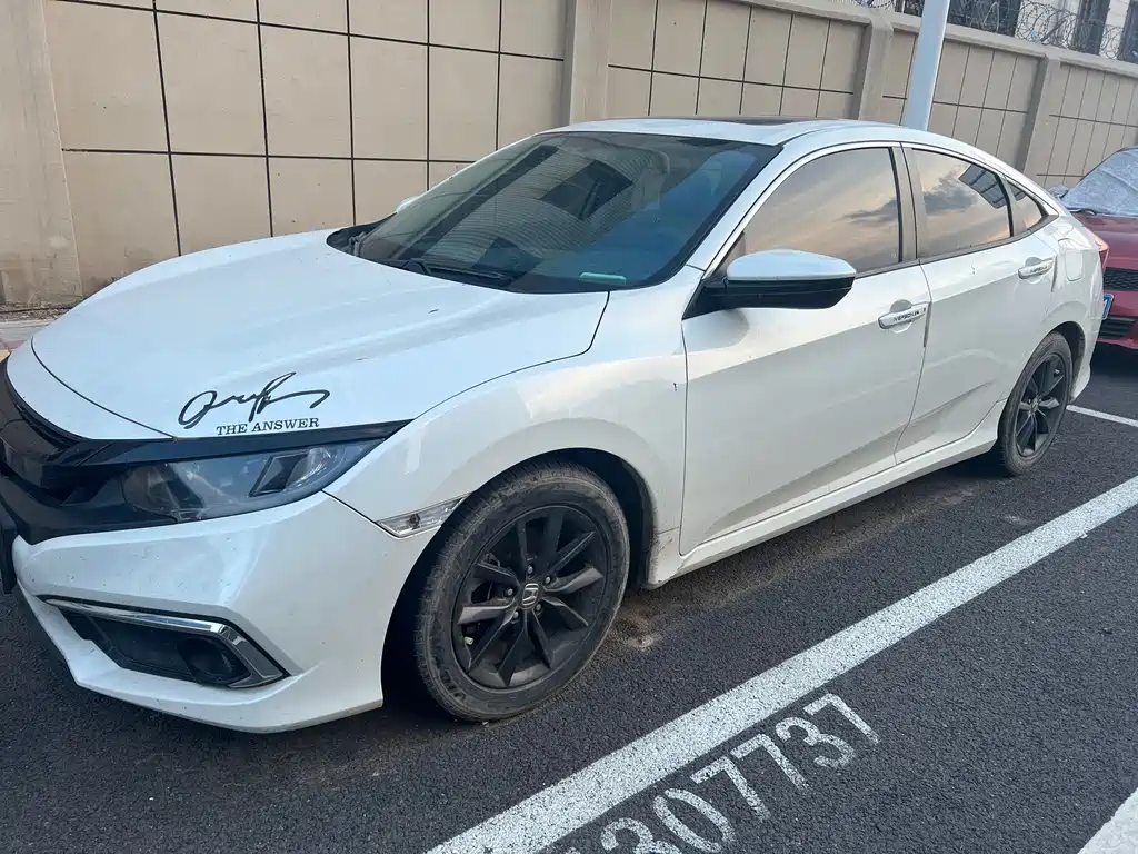Civic 2019 220TURBO CVT Dynamic Edition National V купить на сайте DeffCars