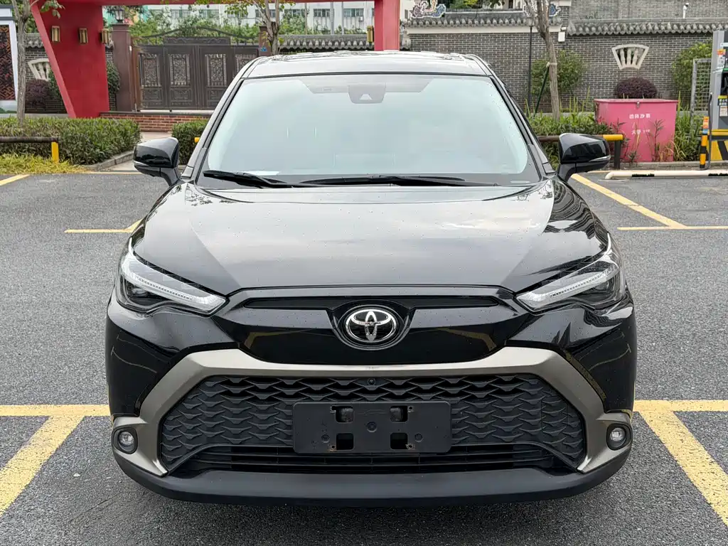 Fenglanda 2022 2.0L CVT Luxury PLUS Edition купить на сайте DeffCars