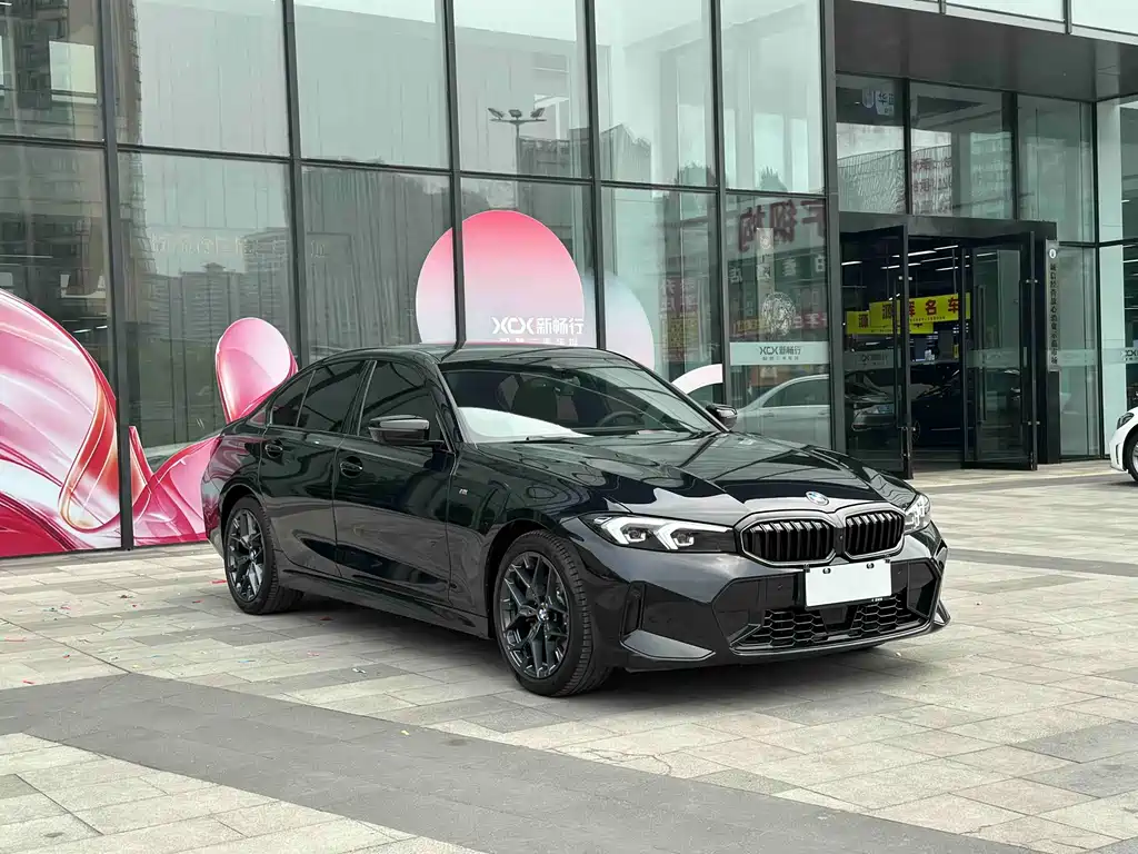 BMW 3 Series 2025 330i M Sports Night Package купить на сайте DeffCars