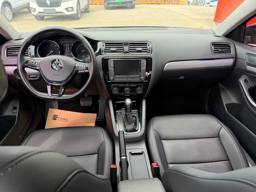 Sagitar 2017 180TSI Automatic Premium Edition купить на сайте DeffCars