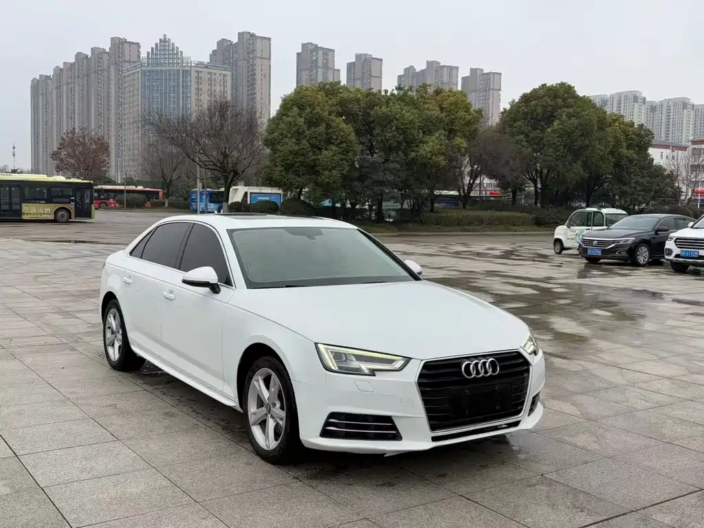 Audi A4L 2017 40 TFSI Enterprising купить на сайте DeffCars