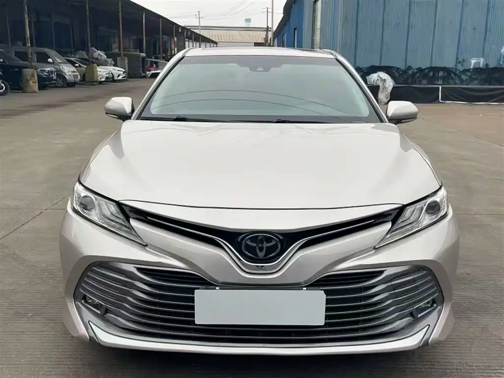 Camry 2019 2.0G Deluxe Edition National V купить на сайте DeffCars