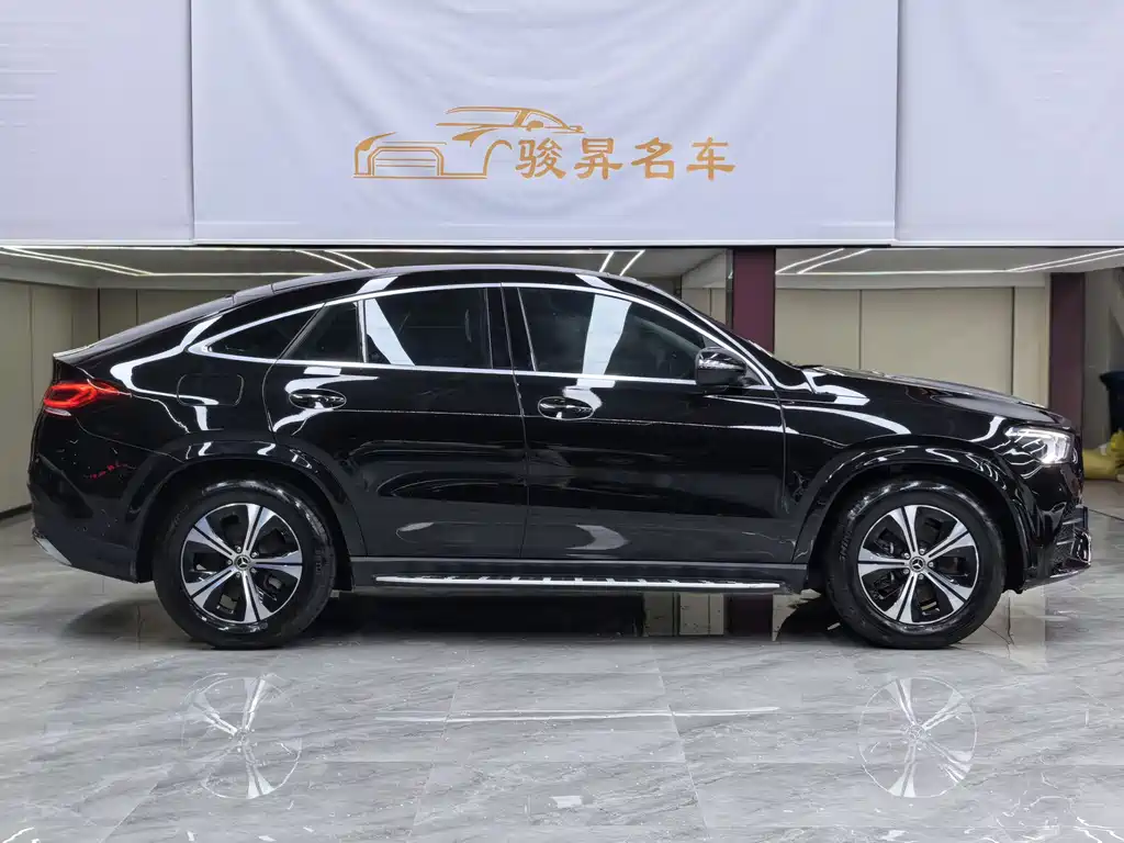 Mercedes-Benz GLE Coupe 2020 GLE 350 4MATIC Coupe SUV Fashion купить на сайте DeffCars