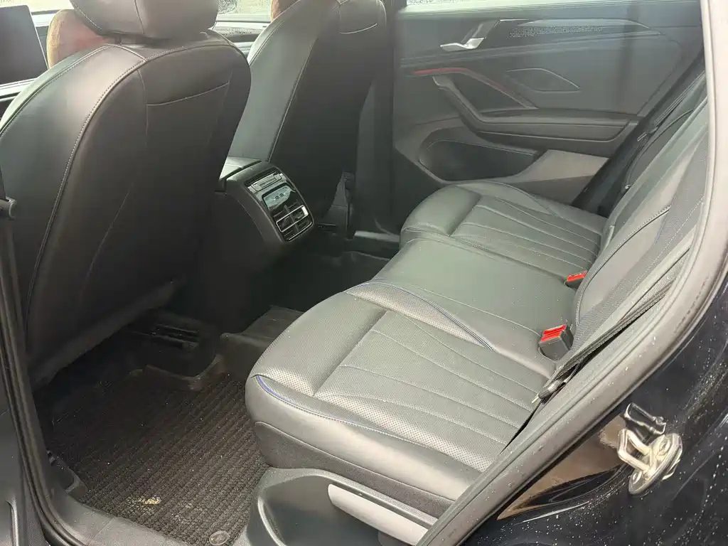 Tiguan L 2025 PRO 380TSI 2WD R-Line Smart Edition купить на сайте DeffCars