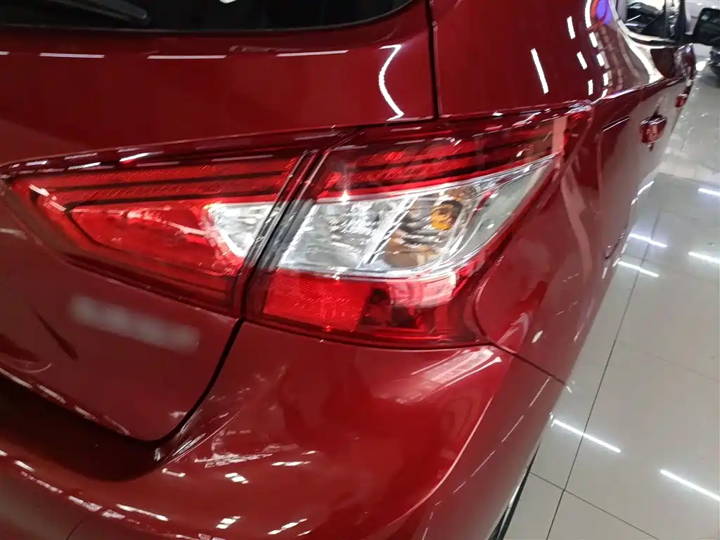 Tiida 2021 1.6L CVT cool version купить на сайте DeffCars