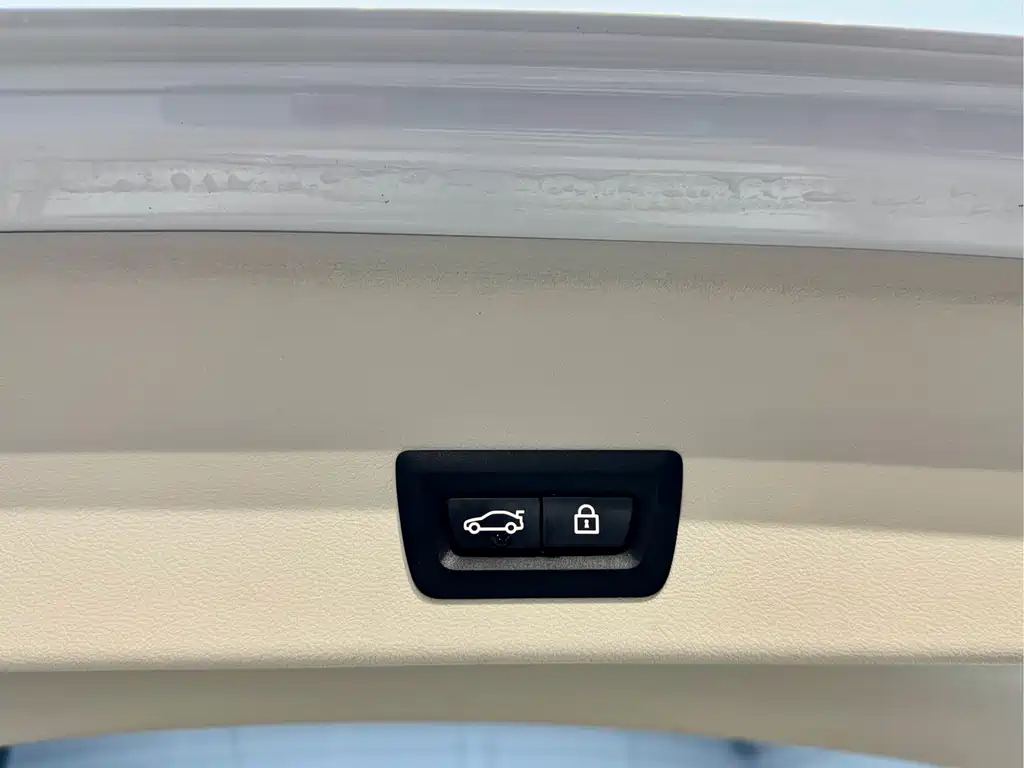 BMW X3 2021 facelift xDrive28i M sports package купить на сайте DeffCars