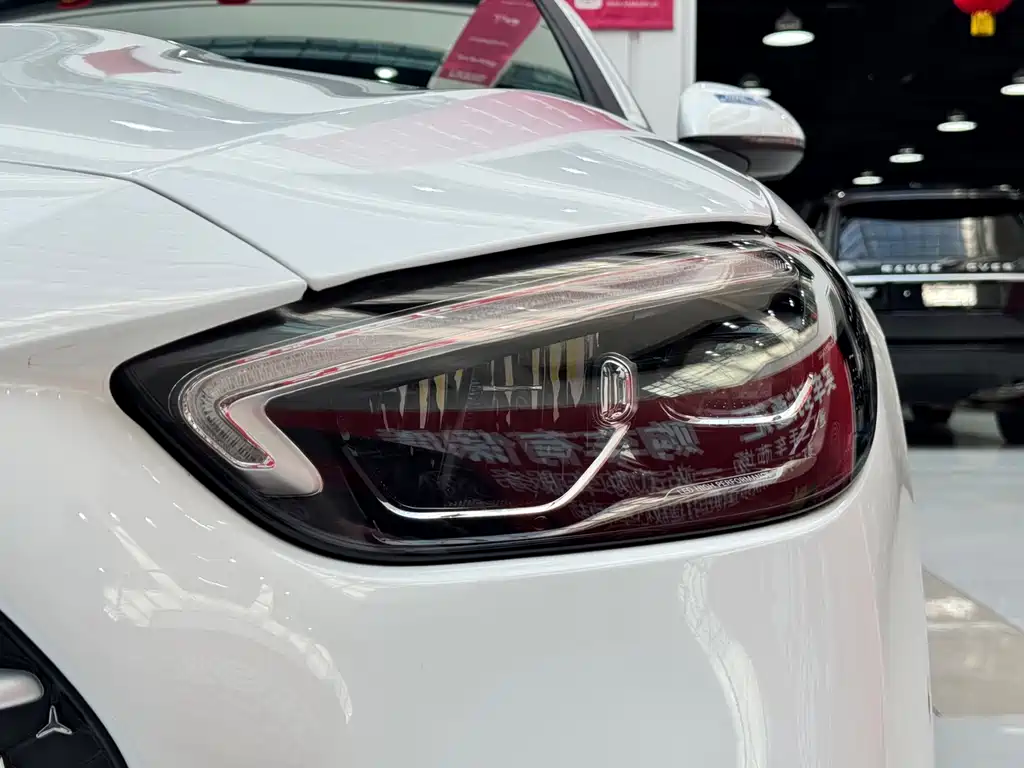 Mercedes-Benz C-Class New Energy 2024 C 350 eL купить на сайте DeffCars