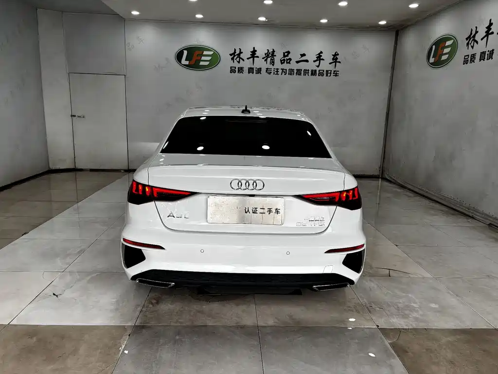 Audi A3 2021 A3L Limousine 35 TFSI Fashionable and Sporty купить на сайте DeffCars