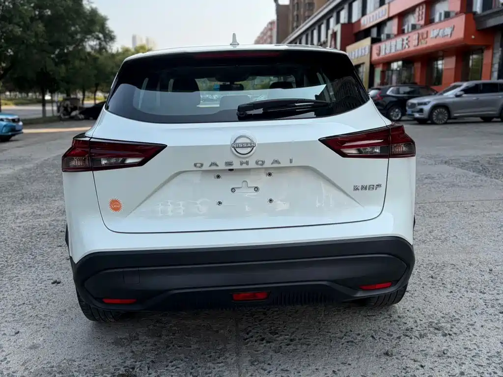 Qashqai 2023 1.3T CVT Deluxe Edition купить на сайте DeffCars