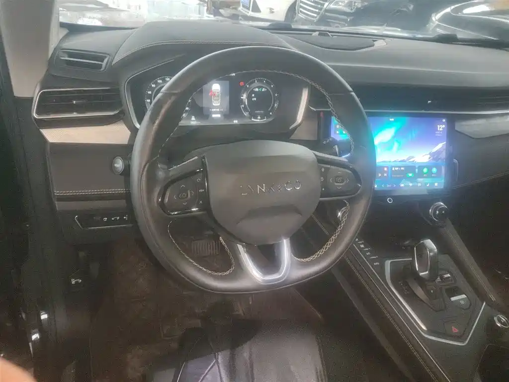 Lynk & Co 01 2023 2.0TD 2WD Asian Games Edition купить на сайте DeffCars