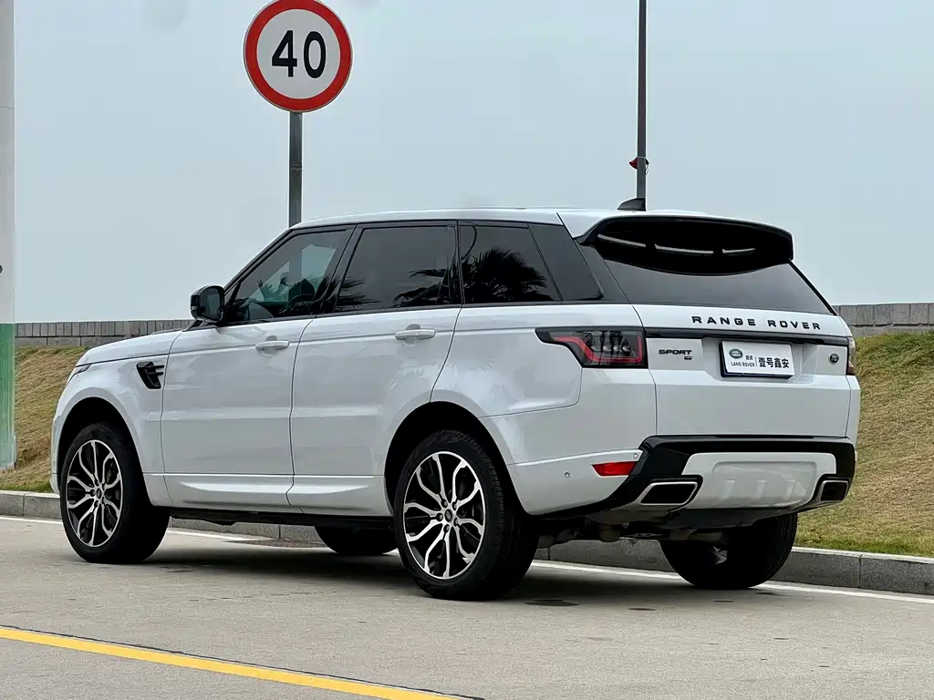 Range Rover Sport 2021 3.0 L6 Black Edition купить на сайте DeffCars
