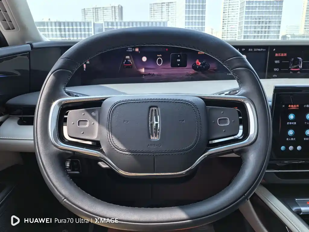 Voyager 2025 2.0T four-wheel drive exclusive edition купить на сайте DeffCars
