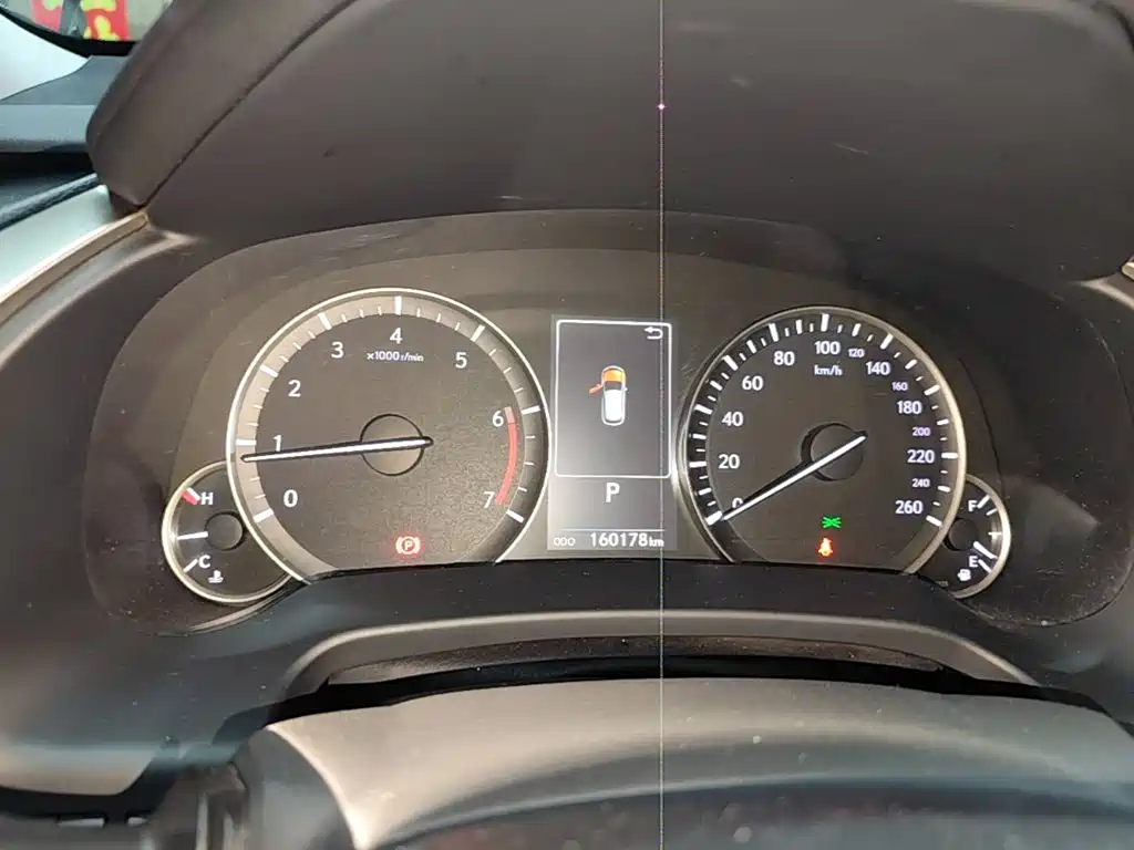 Lexus RX 2020 facelift 300 two-wheel drive elite version купить на сайте DeffCars