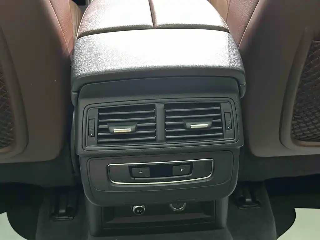 Audi Q7 2018 45 TFSI Technology купить на сайте DeffCars