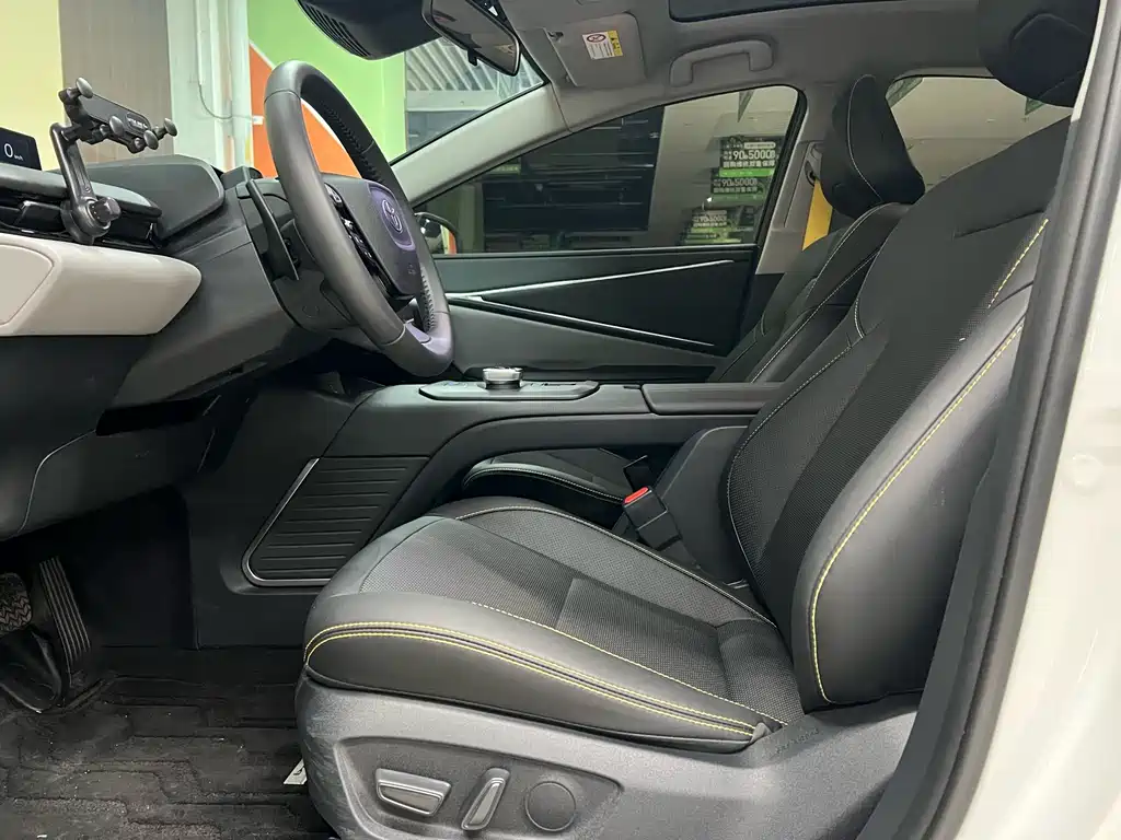 Toyota bZ5 2025 550 PRO купить на сайте DeffCars