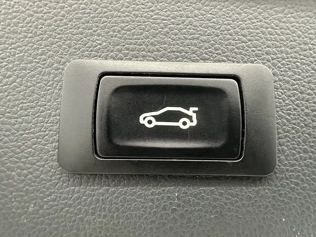 Tiguan L 2023 280TSI automatic two-wheel drive Chaochuang limited edition купить на сайте DeffCars