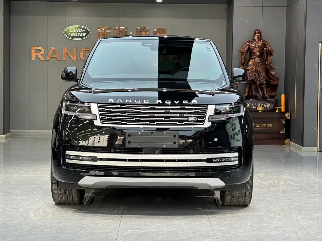 Range Rover 2024 3.0 L6 400PS Genesis Extended Edition купить на сайте DeffCars
