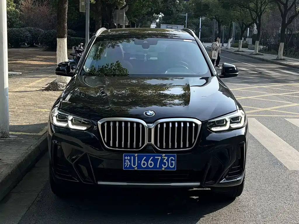 BMW X3 2022 facelift xDrive25i M sports package купить на сайте DeffCars