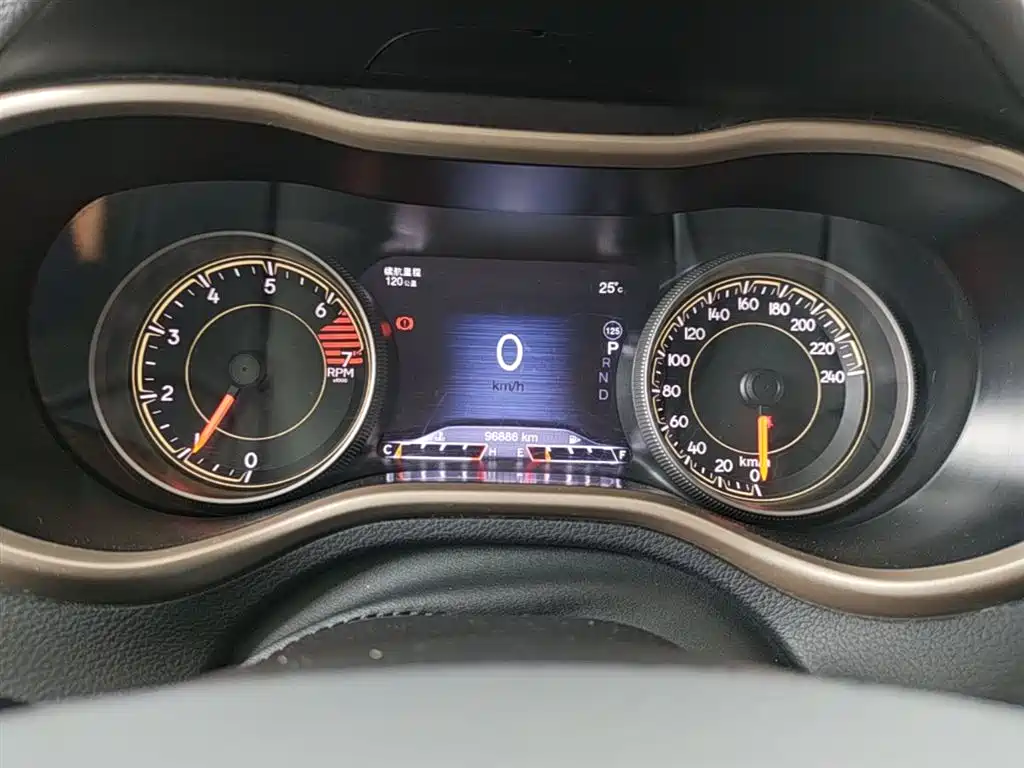Liberty Light 2017 2.0L Superior Edition купить на сайте DeffCars