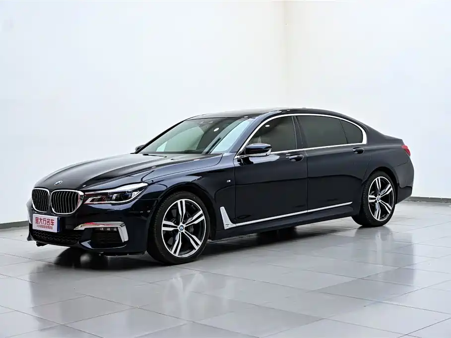 BMW 7 Series 2018 740Li xDrive Exclusive M Sports Package купить на сайте DeffCars