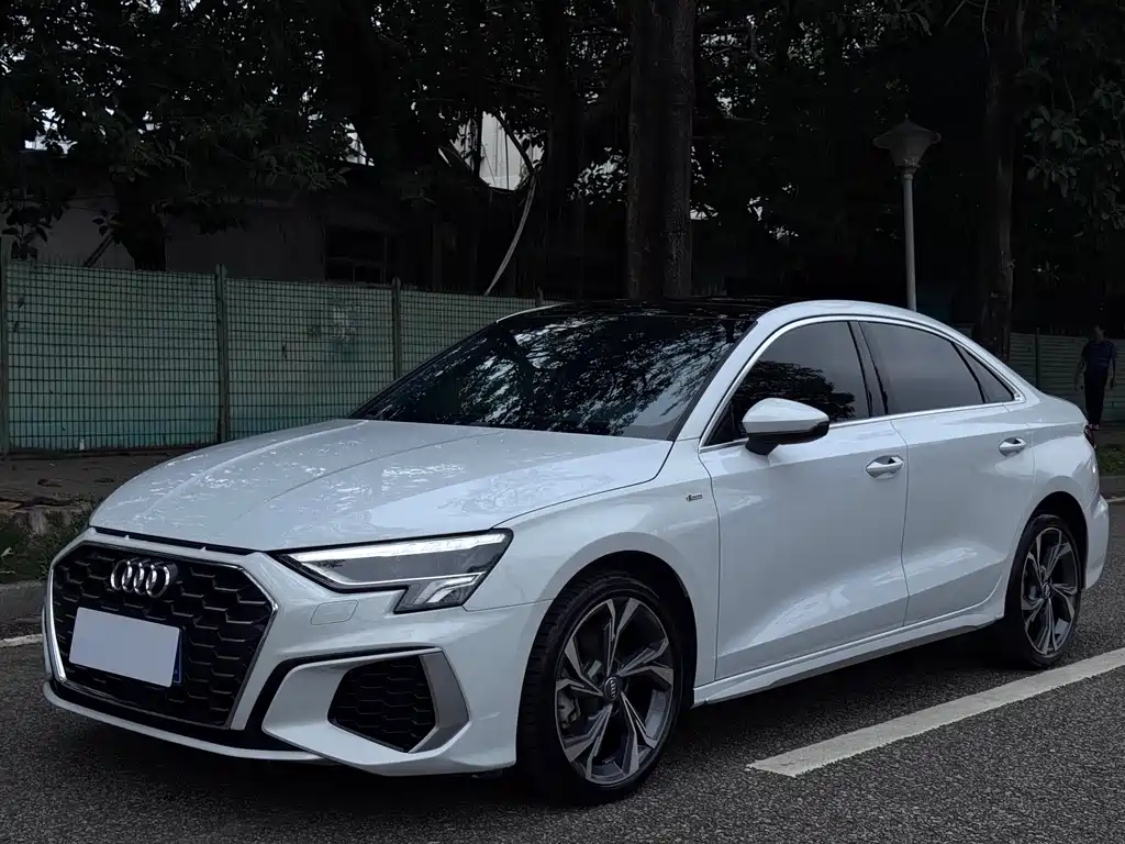 Audi A3 2021 A3L Limousine 35 TFSI luxury sports model купить на сайте DeffCars