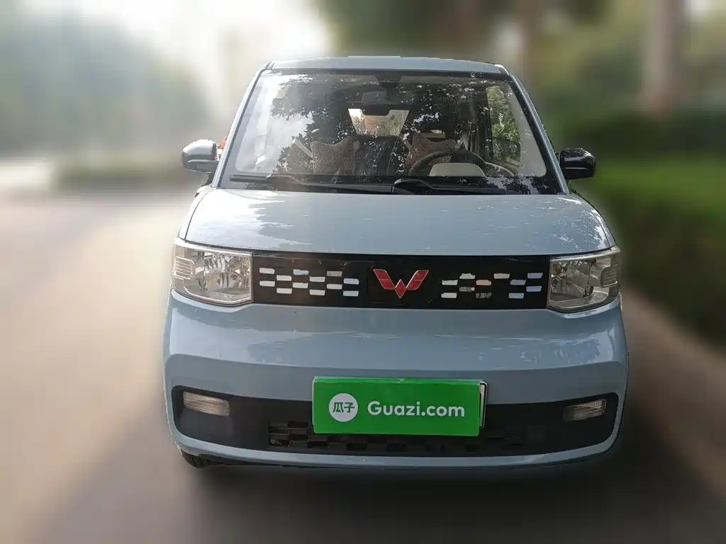 Hongguang MINIEV 2020 Yuexiang model lithium iron phosphate купить на сайте DeffCars