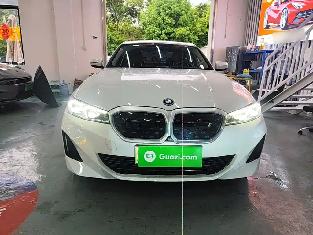 BMW i3 2024 eDrive 35 L купить на сайте DeffCars