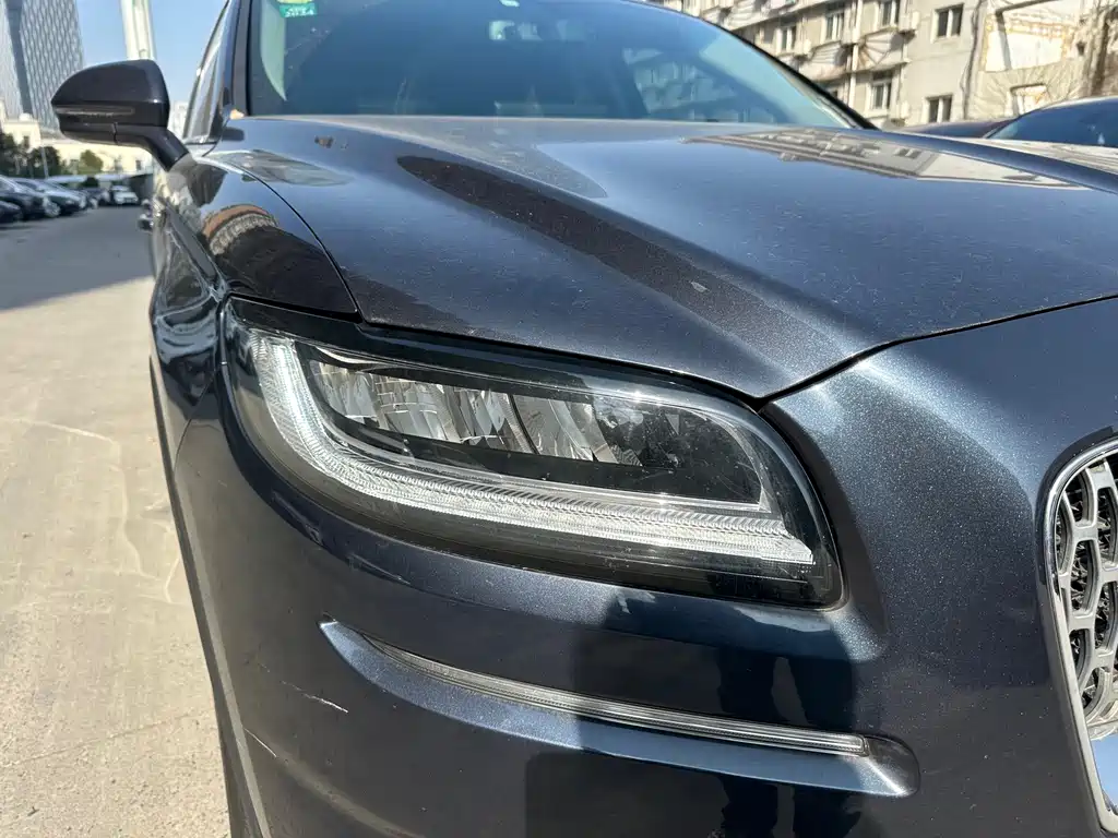 Voyager 2021 2.0T four-wheel drive exclusive edition купить на сайте DeffCars