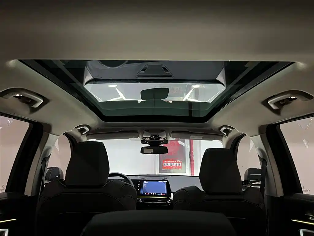 BMW X1 2023 sDrive20Li X Design Package купить на сайте DeffCars