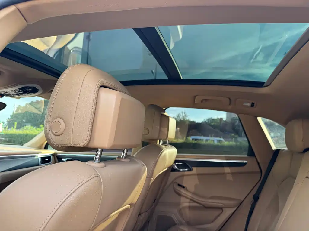 Macan 2014 Macan 2.0T купить на сайте DeffCars