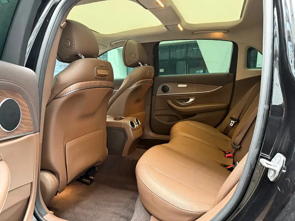 Mercedes-Benz E-Class 2020 facelift E 300 L fashionable model купить на сайте DeffCars