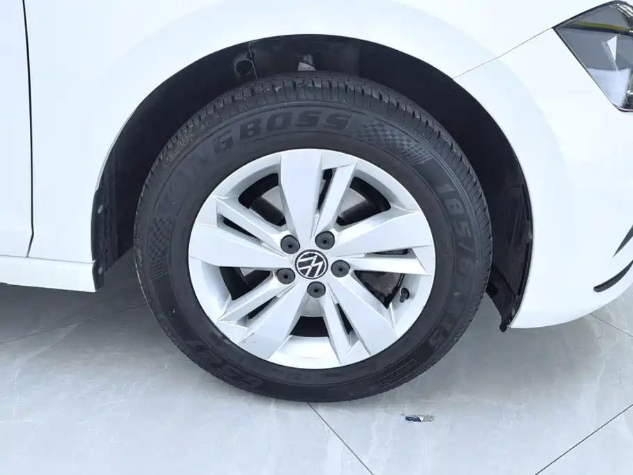 Polo 2021 Plus 1.5L Automatic Panoramic Enjoyment Edition купить на сайте DeffCars