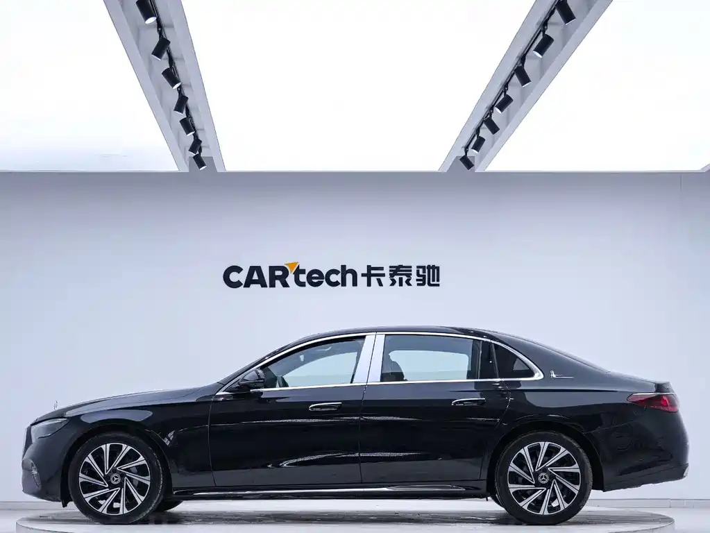 Mercedes-Benz E-Class 2024 E 300 L Luxury Model купить на сайте DeffCars