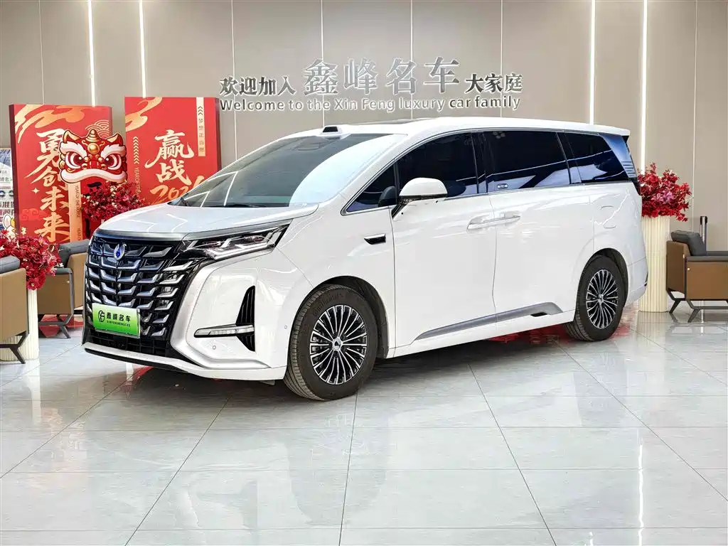 Denza D9 2025 DM-i smart driving version 1020 four-wheel drive exclusive model купить на сайте DeffCars