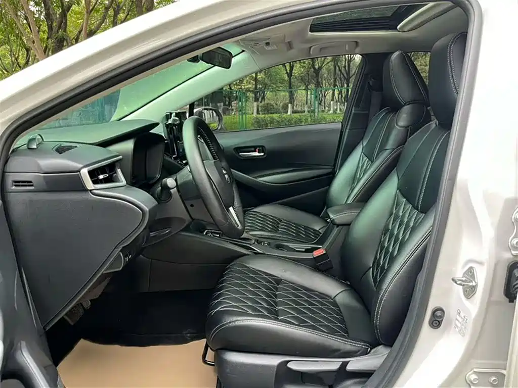 Corolla 2021 1.2T S-CVT Elite PLUS Edition купить на сайте DeffCars