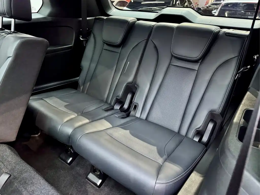 Trumpchi GS8 2022 Pilot Series 2.0TGDI Two-wheel drive Premium Edition (seven seats) купить на сайте DeffCars