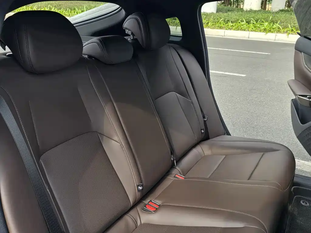 Changan Qiyuan A07 2025 extended range true fragrance version 230 luxury version купить на сайте DeffCars