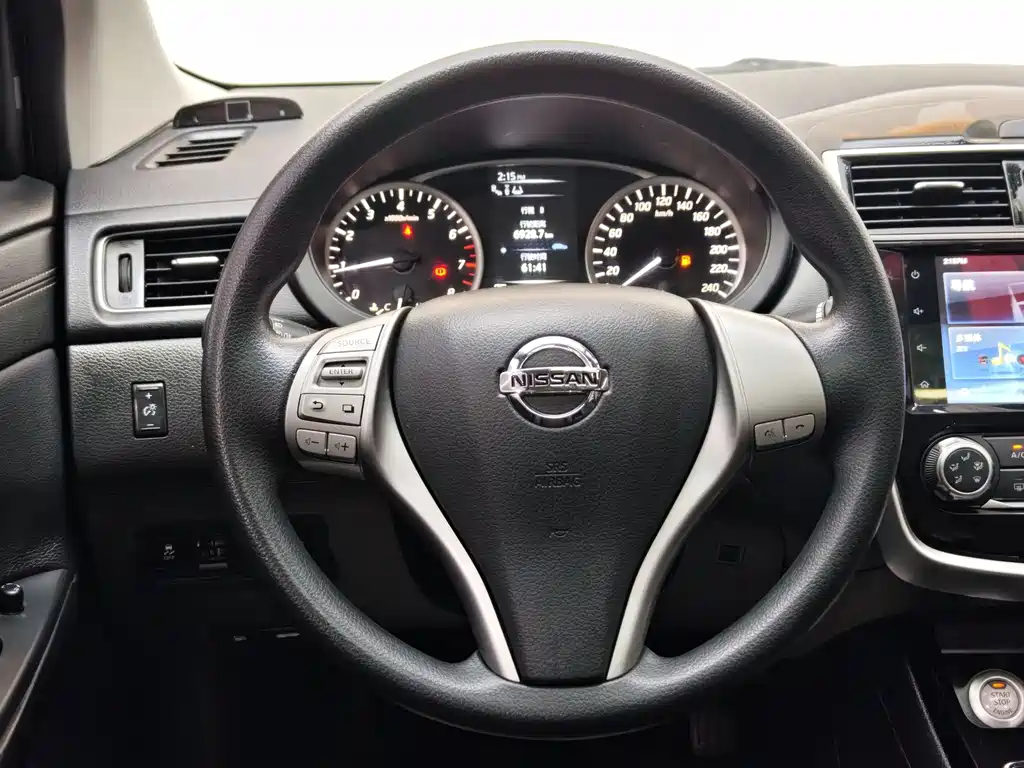 Tiida 2020 1.6L CVT Smart Travel Edition купить на сайте DeffCars