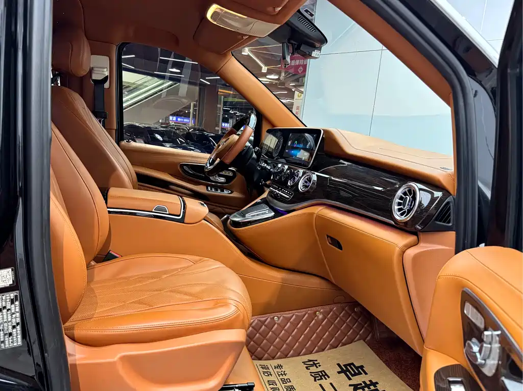 Vito 2023 2.0T Elite Edition 7 seats купить на сайте DeffCars
