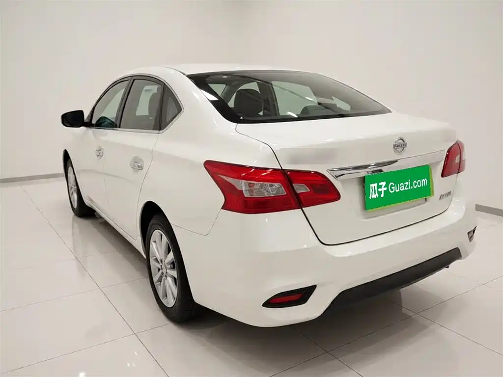 Sylphy 2018 1.6XV CVT Exclusive Edition купить на сайте DeffCars