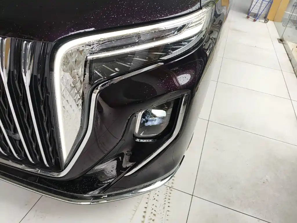 Red Flag Hongqi HQ9 PHEV 2024 2.0T four-wheel drive luxury version купить на сайте DeffCars