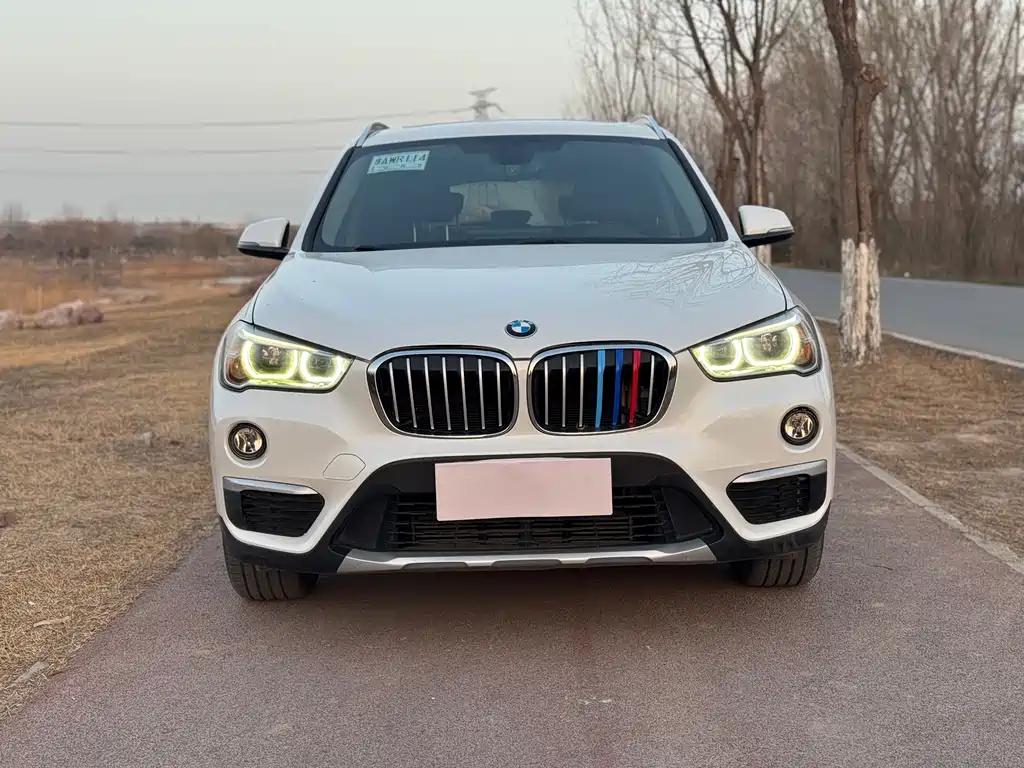 BMW X1 2019 sDrive18Li Exclusive Model купить на сайте DeffCars