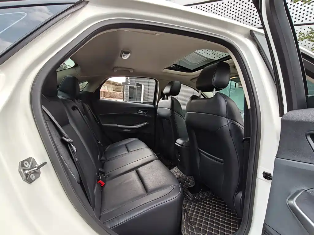 Forex 2015 1.5L automatic comfort model купить на сайте DeffCars