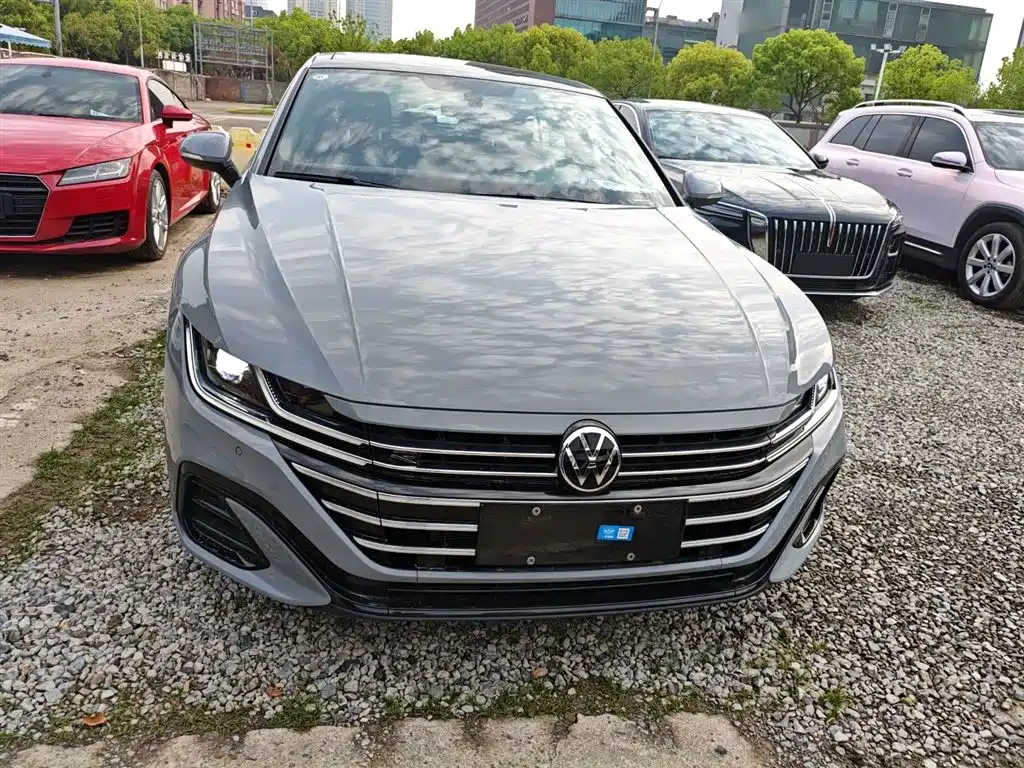 FAW-Volkswagen CC 2025 facelift 330TSI dazzling public model купить на сайте DeffCars