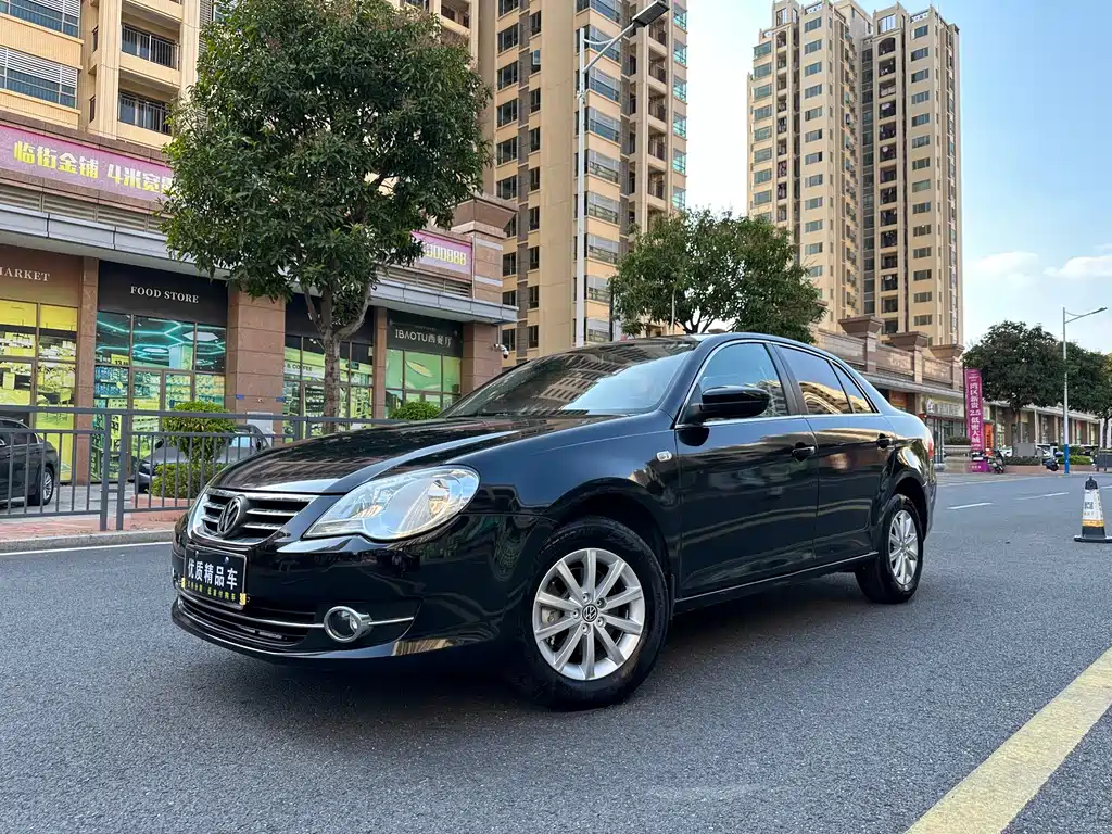 Bora 2012 1.6L automatic luxury model купить на сайте DeffCars