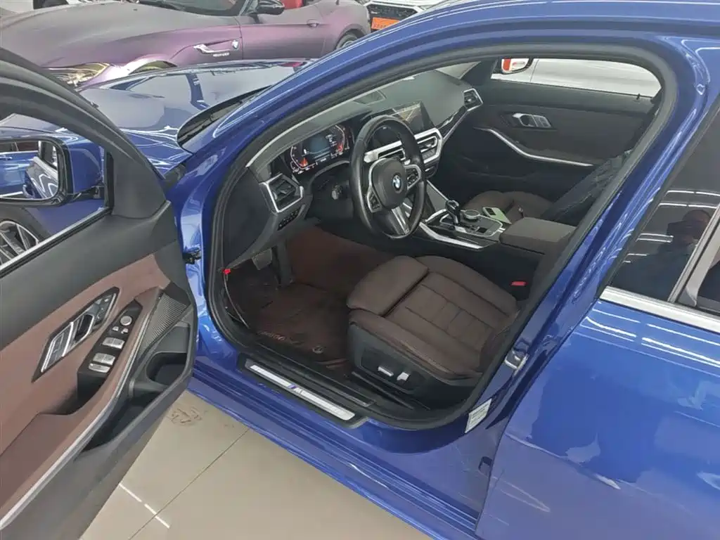 BMW 3 Series 2021 Facelift 2 325Li M Sports Package купить на сайте DeffCars