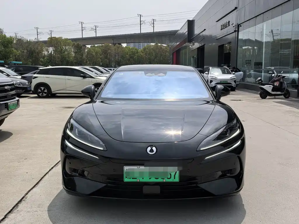 Denza Z9GT 2024 1100 four-wheel drive Ultra version купить на сайте DeffCars