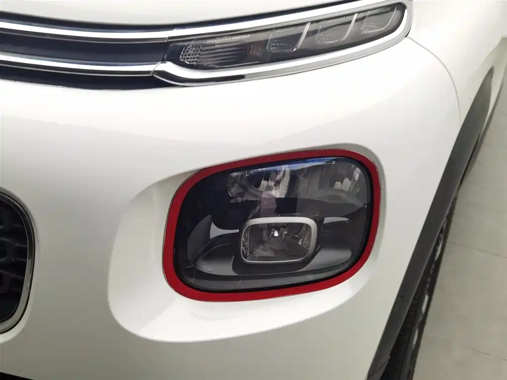 Yunyi C4 AIRCROSS 2018 350THP Automatic Internet Yizhen Edition купить на сайте DeffCars