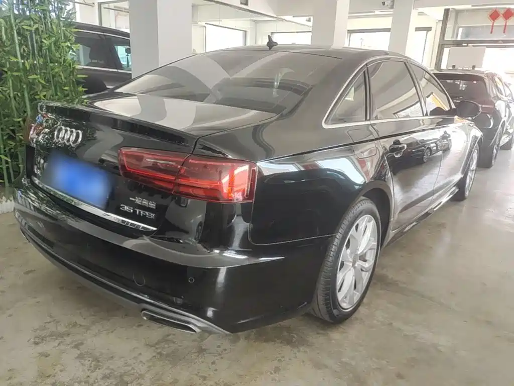 Audi A6L 2018 30th Anniversary Model 35 TFSI Fashion Edition купить на сайте DeffCars